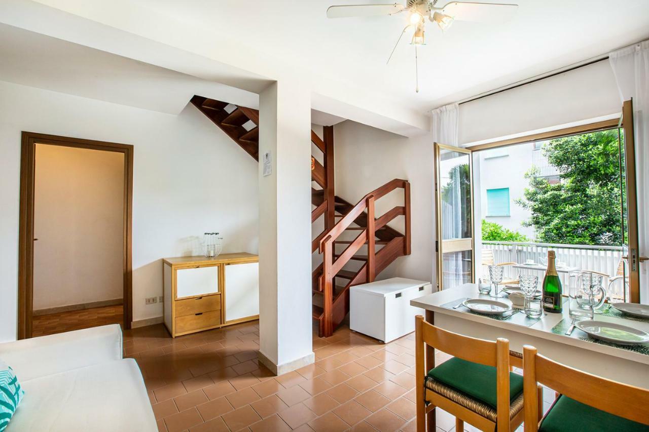 Villa Maranese Lignano Sabbiadoro Exterior photo